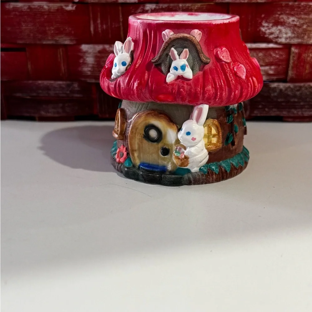 Red Mushroom House Candle Holder - Picture 4 of 5